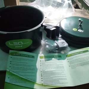 Pressure cooker